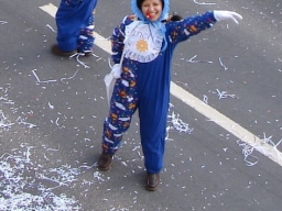Um08